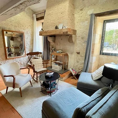 Les Regniers - 2 Gites Voisins Pour Familles Et Groupes Eynesse Exterior foto