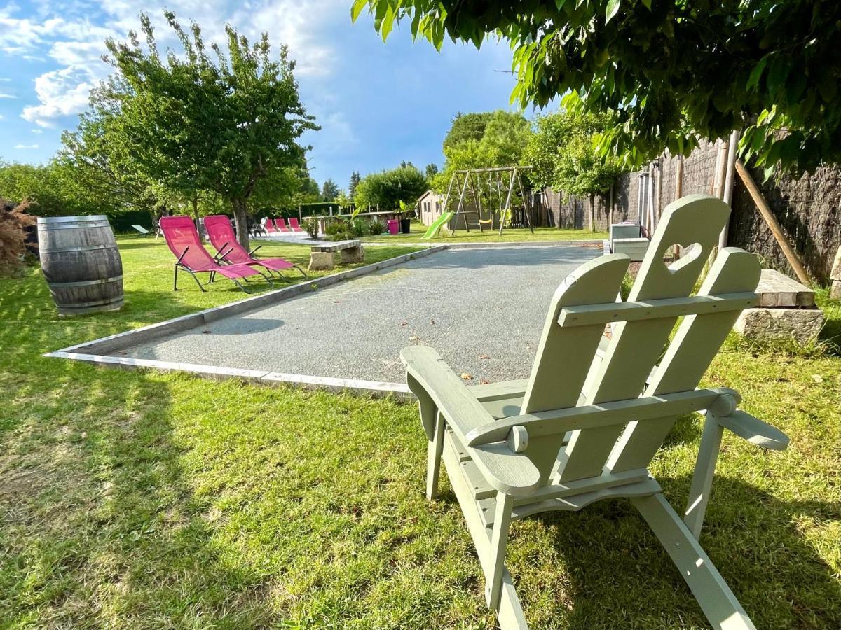 Les Regniers - 2 Gites Voisins Pour Familles Et Groupes Eynesse Exterior foto