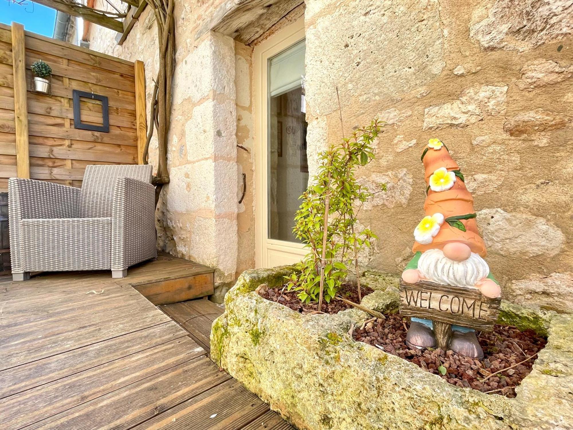 Les Regniers - 2 Gites Voisins Pour Familles Et Groupes Eynesse Exterior foto