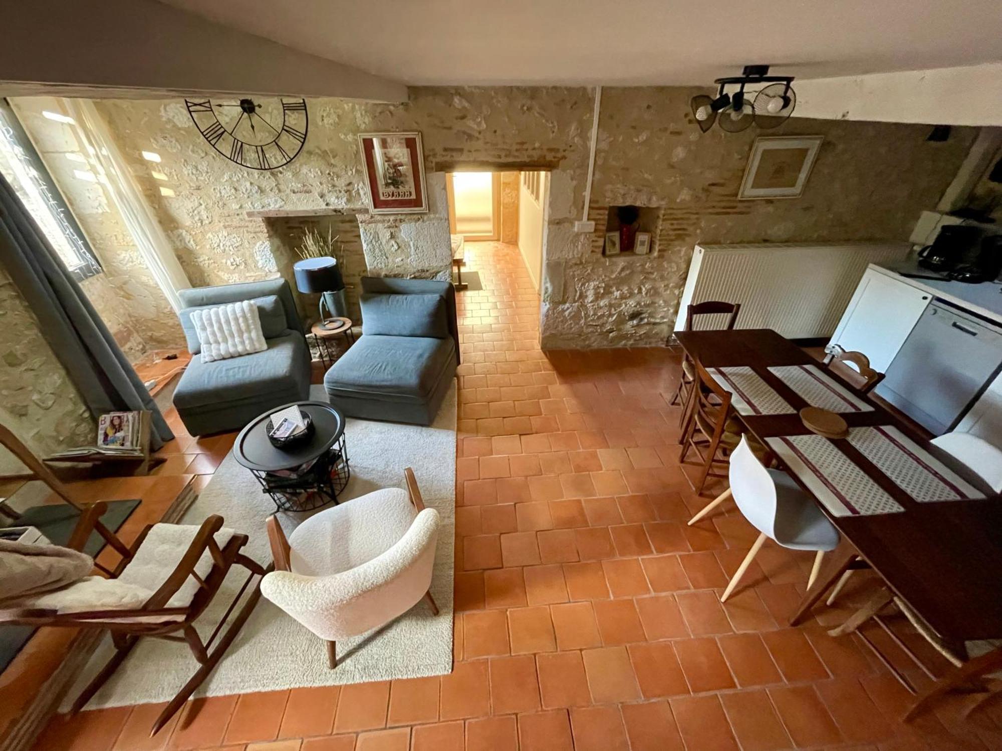Les Regniers - 2 Gites Voisins Pour Familles Et Groupes Eynesse Exterior foto