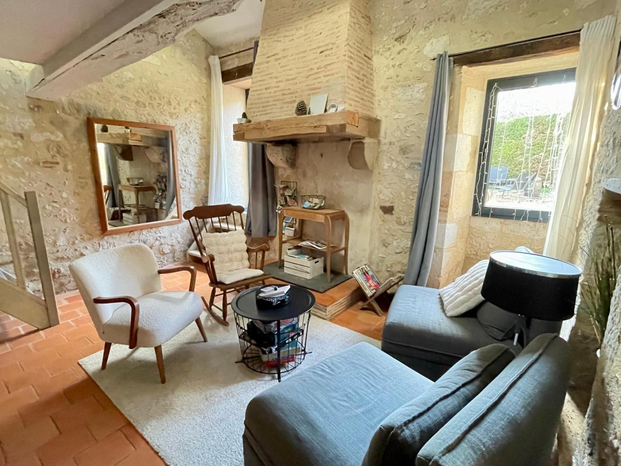Les Regniers - 2 Gites Voisins Pour Familles Et Groupes Eynesse Exterior foto